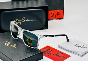 راي بان أفياتور: أناقة عصرية بلمسة شفافة