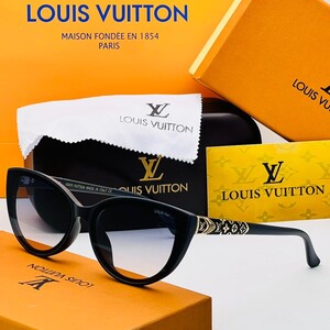 نظارة Louis Vuitton