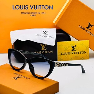 نظارة Louis Vuitton