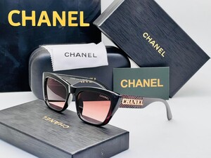 نظارة شانيل