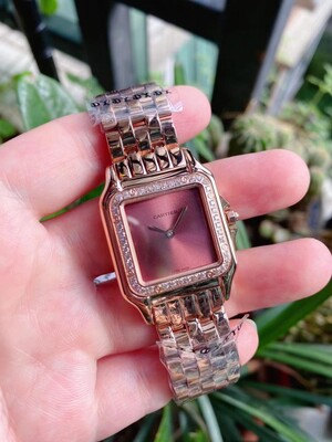 ساعة كارتييه بانثير - قولدن روز