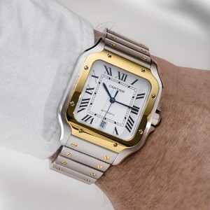 ساعة كارتييه سانتوس -  ميناء أبيض وأرقام رومانية اطار ذهبي