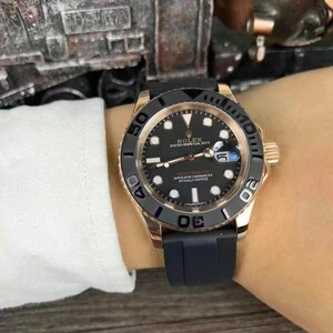 رولكس يخت ماستر حزام مطاطي قولدن روز