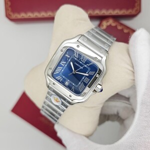 ساعة كارتييه سانتوس -  ميناء أزرق فاخر وأرقام رومانية