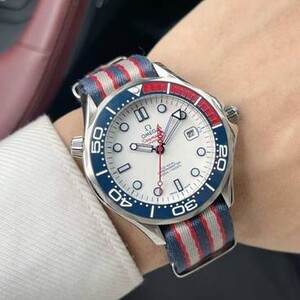 اوميقا سيماستر دايفر - اوتوماتيك