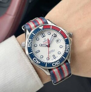 اوميقا سيماستر دايفر - اوتوماتيك