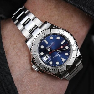 ساعة رولكس يخت ماستر ون - بميناء كحلي مميز أوتوماتيك