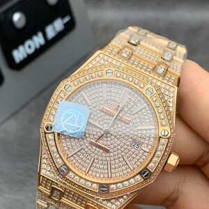 ساعة اوديمار الذهبية - ماستر