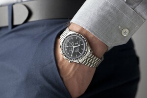 ساعة اوميقا سبيدماستر  - اوتوماتيك