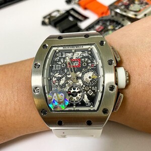 ريتشارد ميل - أوتوماتيك مع كرونوغراف