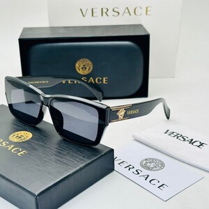 Sunglasses - Versace