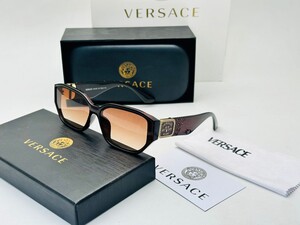 نظارة فيرساتشي ميلانو براون