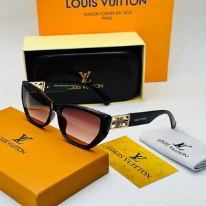 Sunglasses - Louis Vuitton