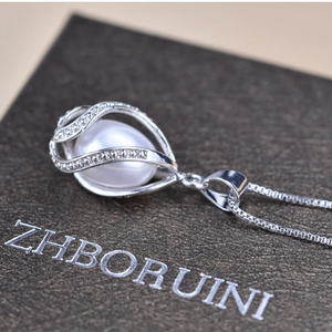 قلادة دمعة الضوء اللؤلؤية 925 فضة