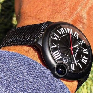 Cartier Ballon Bleu Black: black luxury crowns your wrist