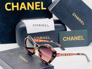 نظارة شانيل الأنيقة: فخامة لا تُضاهى