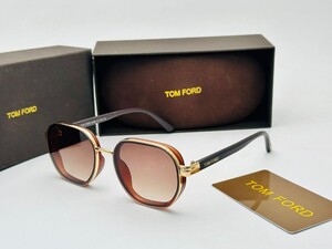 نظارة توم فور: أناقة لا تضاهى ورؤية مثالية