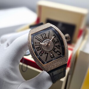 Franck Muller Vanguard Master Watch - Zircon & Premium Leather Luxury