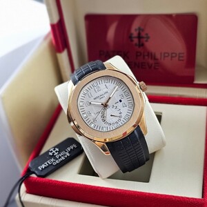 Patek Philippe Aquanaut Watch - Automatic Movement