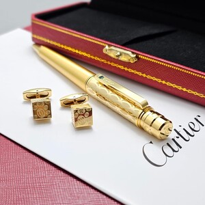 Cartier Pen & Cufflinks - Glossy Engraved Design