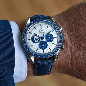 Omega Speedmaster Snoopy Watch - Automatic Chronograph