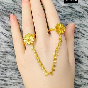 خاتم زهرة مزدوج مطلي بالذهب مع سلسلة | Ring - للجنسين | المقاسات: 5-10