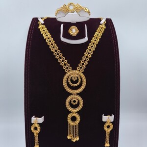 طقم ملكي ذهبي متكامل - بديل الذهب لا يسبب الحساسية لا يتغير لونه | Gold Jewelry Set