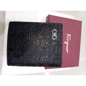 محفظة جلدية أنيقة - موديل 34 | Black Accessory