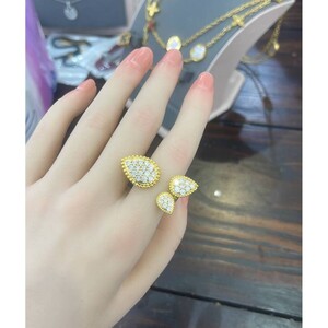 خاتم نجمة مرصعة زركون ذهبي وفضي | Ring - Gold | المقاسات: 5-10