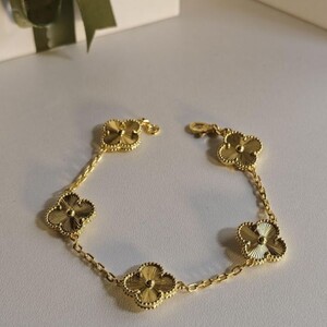 اسواره مع ملحقاته | Bracelet - Multicolor | المقاسات: 15-23 سم