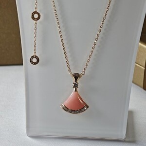 سلسال مع ملحقاته | Multicolor Necklace